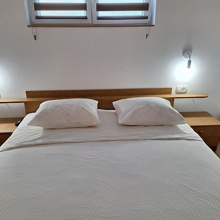 Апартаменти Gvacic House Супетарська Драґа Екстер'єр фото