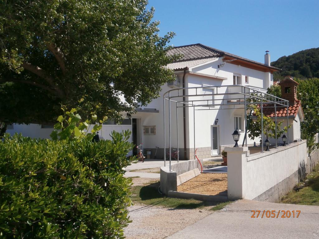 Апартаменти Gvacic House Супетарська Драґа Екстер'єр фото